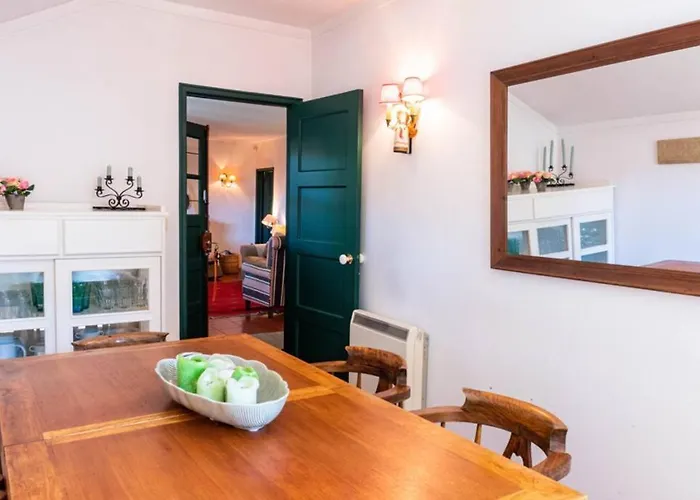 Sintra • Banzao House With Swimming Pool