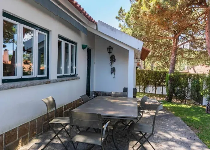 Sintra • Banzao House With Swimming Pool بيت للعطل Nafarros