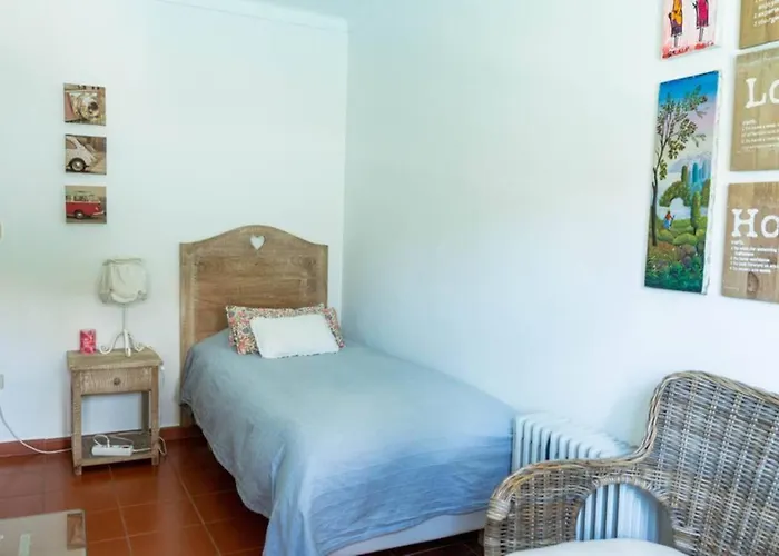 Sintra • Banzao House With Swimming Pool * Nafarros